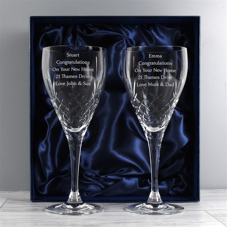 personalised pair of crystal wine glasses find me a gift personalised pair of crystal wine glasses find me a gift